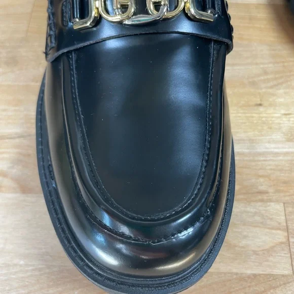 Sam Edelman Black Patent Leather Loafers with Gold Chain - Picture 13 of 16